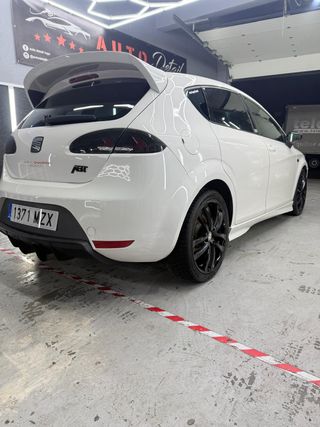 SEAT LEÓN CUPRA WORLD CHAMPION EDITION– N 134/200