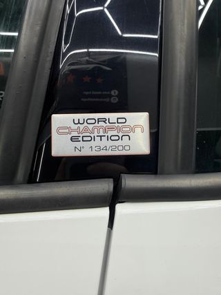 SEAT LEÓN CUPRA WORLD CHAMPION EDITION– N 134/200