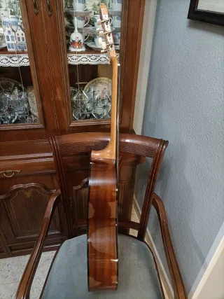 Guitarra Clásica Admira Alba