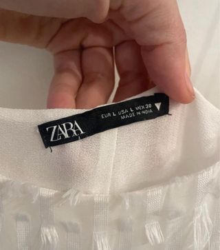 Vestido blanco largo con volantes