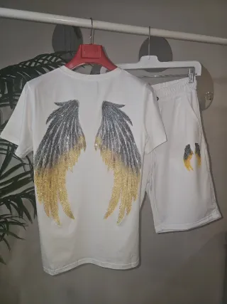 Conjunto camiseta y bermuda alas