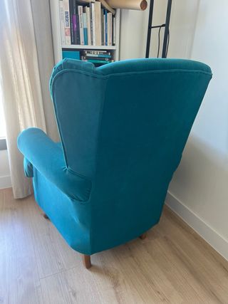 Butaca sillón tela color verde/azul turquesa.