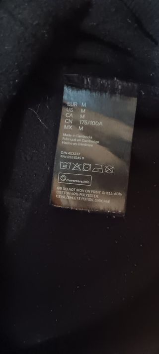 Sudadera hoodie negra rosas “Grande Amore” streetw