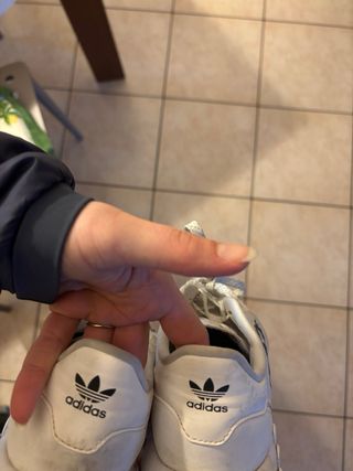 Scarpe Adidas Bianche e Nere
