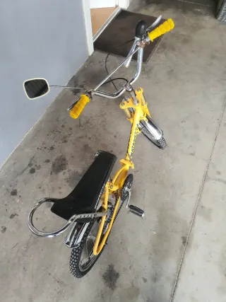 Bicicleta Motoretta Infantil Clásica Amarilla