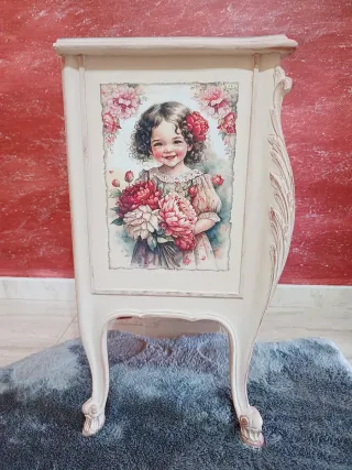 Mesita de noche vintage