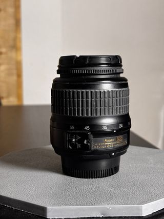 Objetivo Nikon AF-S DX NIKKOR 18-55mm