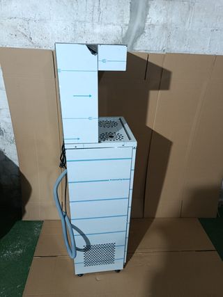Máquina de agua Mistral RDC por desembalar