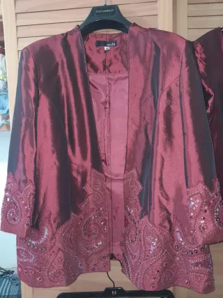 Conjunto fiesta falda y chaqueta talla 50