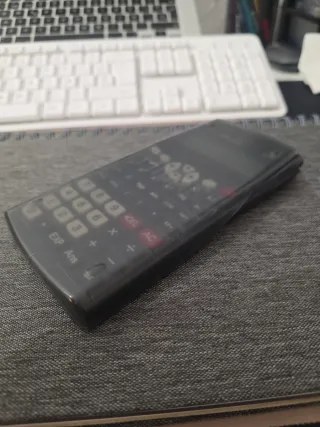 Calculadora MILAN M240