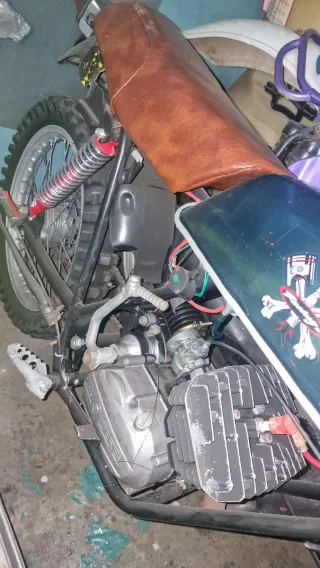 Derbi antigua para restaurar o donante