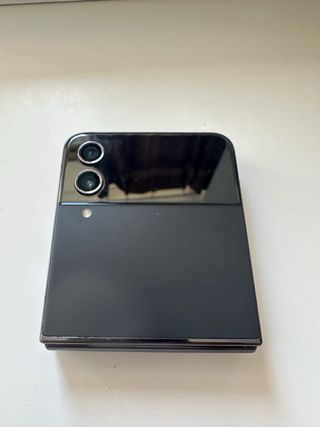 Samsung Z Flip 4 Negro