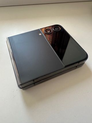 Samsung Z Flip 4 Negro