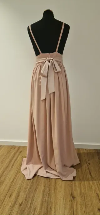 Vestido comprido rosa seco com laço