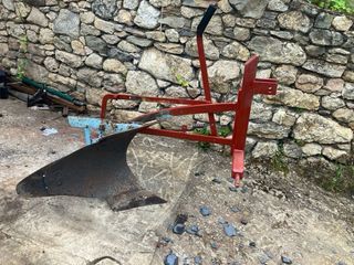 Arado tractor pequeño