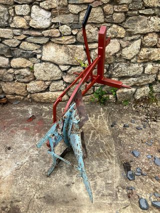 Arado tractor pequeño