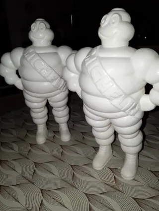 2x Bibendum Michelin