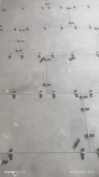 Azulejo gris 120x60