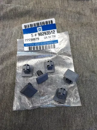 Clips Originais GM Opel Corsa (90293512)