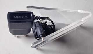 Caricabatterie Originale Nokia AC-5E Jack 2 mm PERFETTO!!