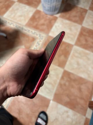 iPhone 11 Rojo