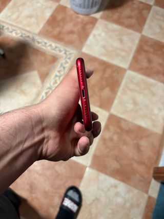 iPhone 11 Rojo