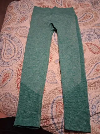 Mallas deportivas verdes