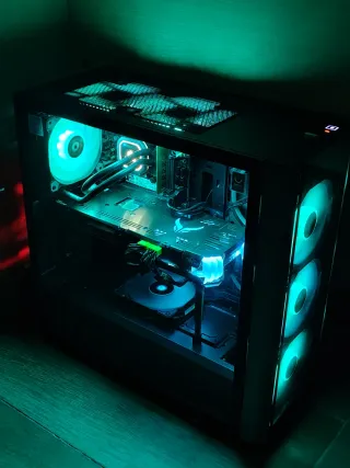 Ordenador gaming,moni Acer vga y su adaptador HDMI