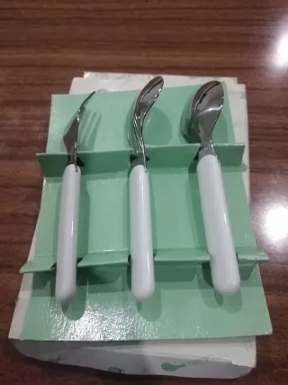 Conjunto Talheres Criança Amarelo Flores Azuis