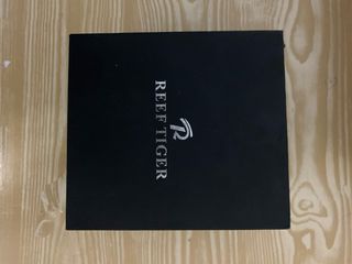 Reloj de Lujo Reef Tiger Dorado y Marrón