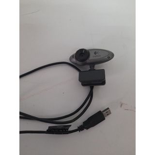 Teclado Logitech y Webcam