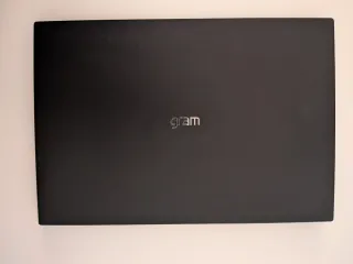 Portátil LG Gram 32GB RAM Negro