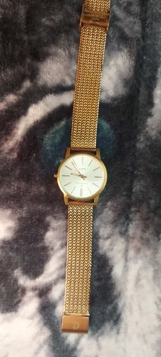 Reloj Christian Lay Dorado