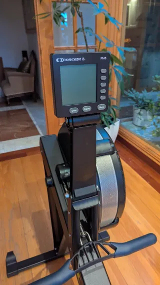 Máquina de remo Concept2 modelo D monitor PM5