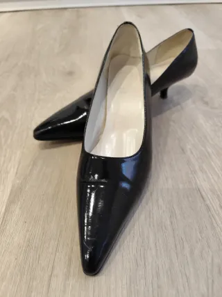 Zapatos charol negros T.37