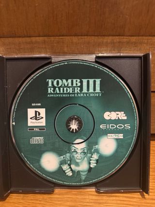 Tomb Raider III PS1 PAL España Completo