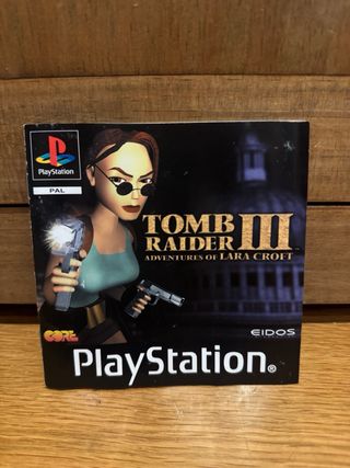 Tomb Raider III PS1 PAL España Completo