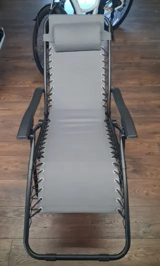 Dos Tumbonas Plegables Reclinables con Cojín