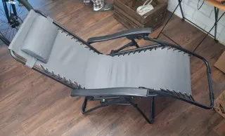 Dos Tumbonas Plegables Reclinables con Cojín