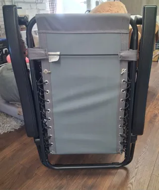 Dos Tumbonas Plegables Reclinables con Cojín