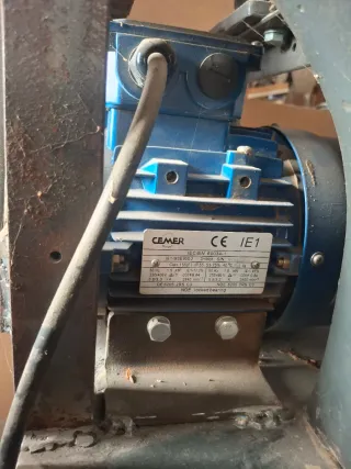 Torno de madera profesional