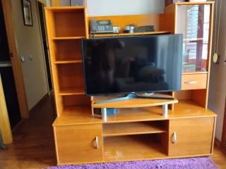 Mueble TV madera y cristal