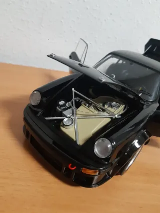 Schuco Porsche 934 RSR 1:18