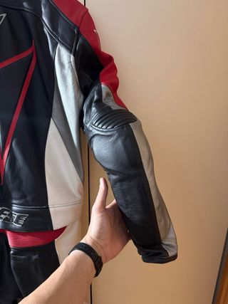 Mono de cuero Dainese
