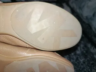 Michael Kors Mocasines Marrones con Candado Dorado