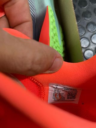 Nike Zoom Fly 6 Verde y Rojo T:42,5