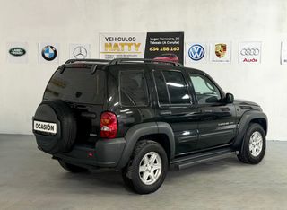 Jeep Cherokee 2004