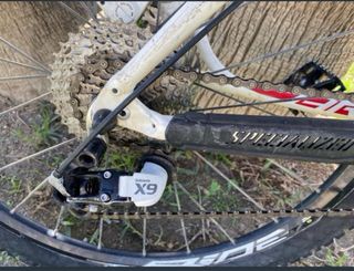 Specialized Hardrock Sport completa.