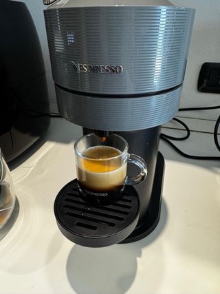Macchina Caffè Nespresso Vertuo Next Grigio