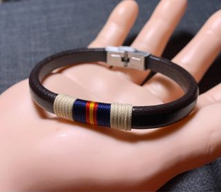 Pulsera  cordón cuero España beige